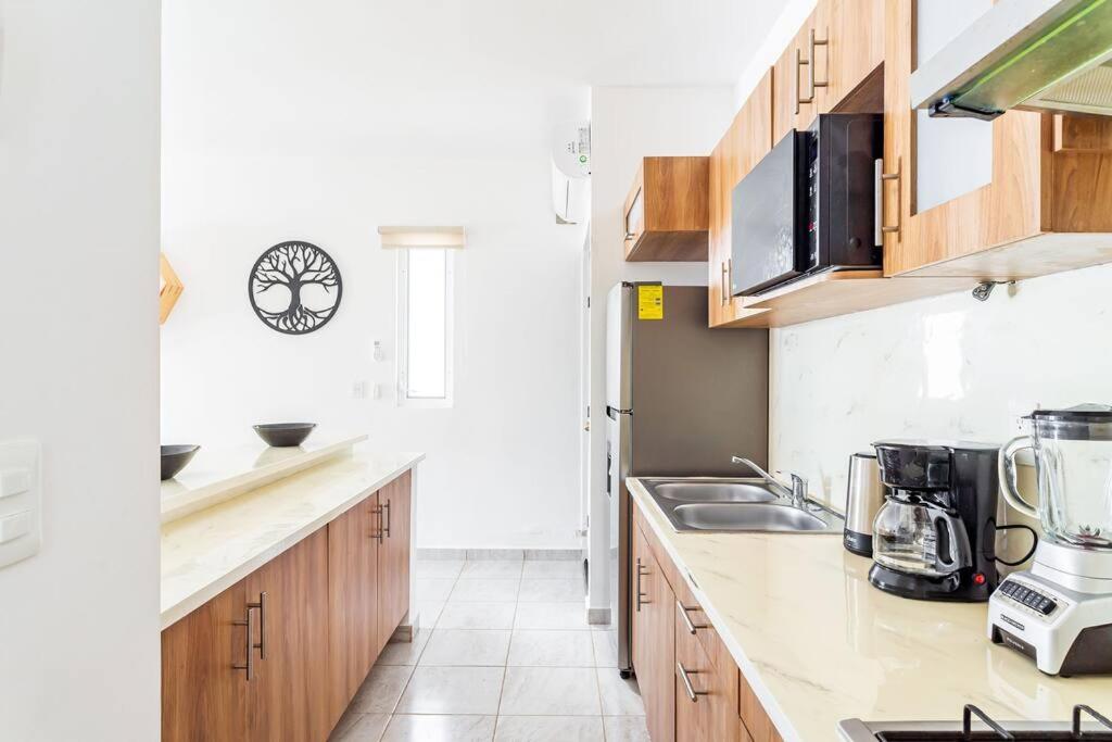 Lovely Cozy Apt W/Pool 2 Bedrooms. Great Location! Puerto Morelos Exteriör bild