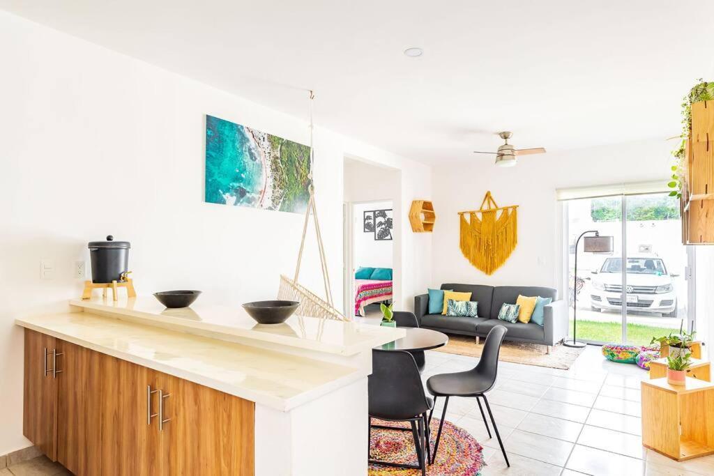 Lovely Cozy Apt W/Pool 2 Bedrooms. Great Location! Puerto Morelos Exteriör bild
